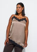 Linne med spets och asymmetrisk nederkant, Beige, Model image number 0