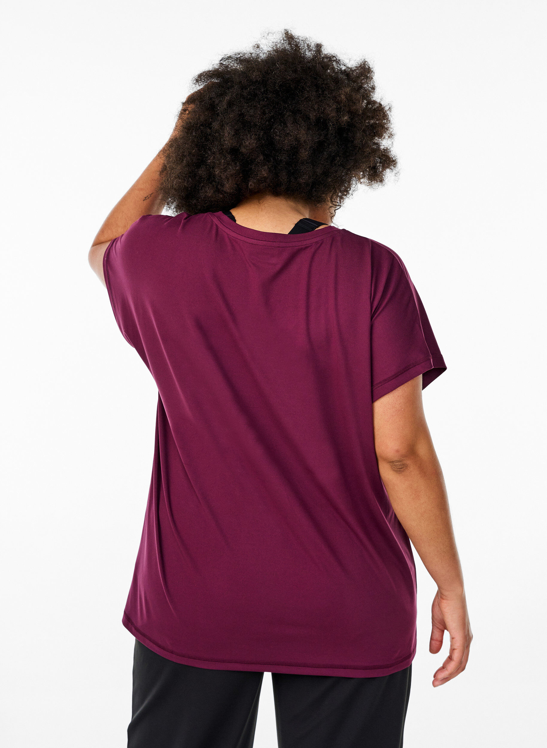 ZizziTr&auml;nings t-shirt med v-ringning och l&ouml;s passform, R&ouml;d, Model image number 2