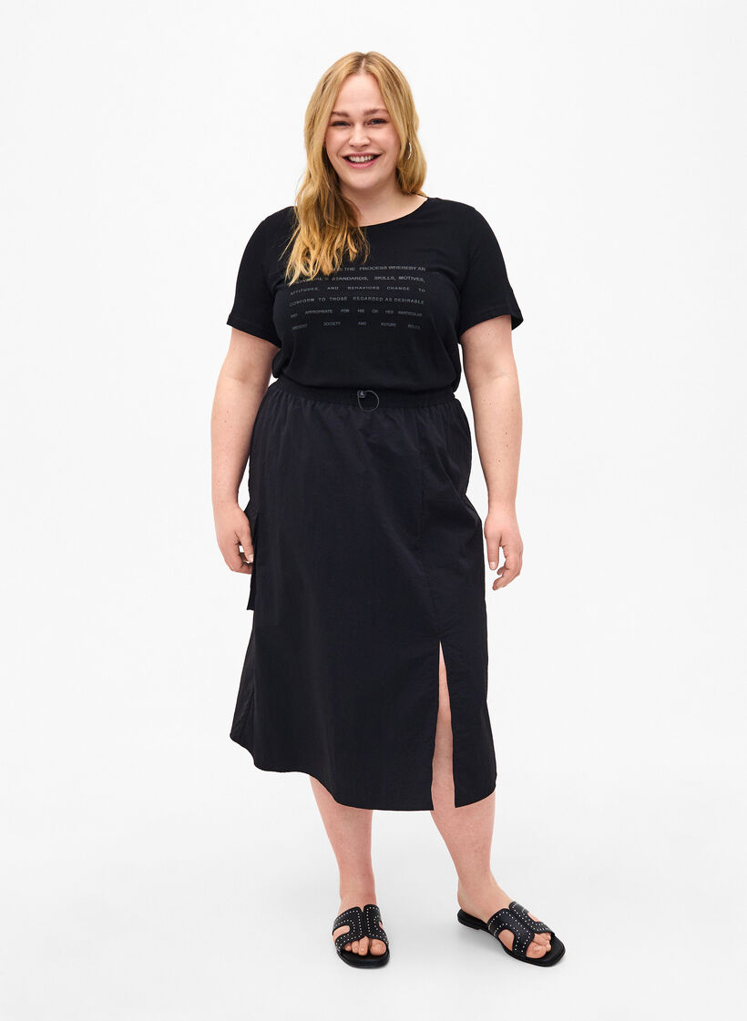 T-shirt med textmotiv, Black W. Black, Model image number 2