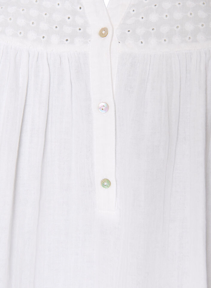Blus i bomullsmuslin med broderie anglaise, Vit, Packshot image number 2