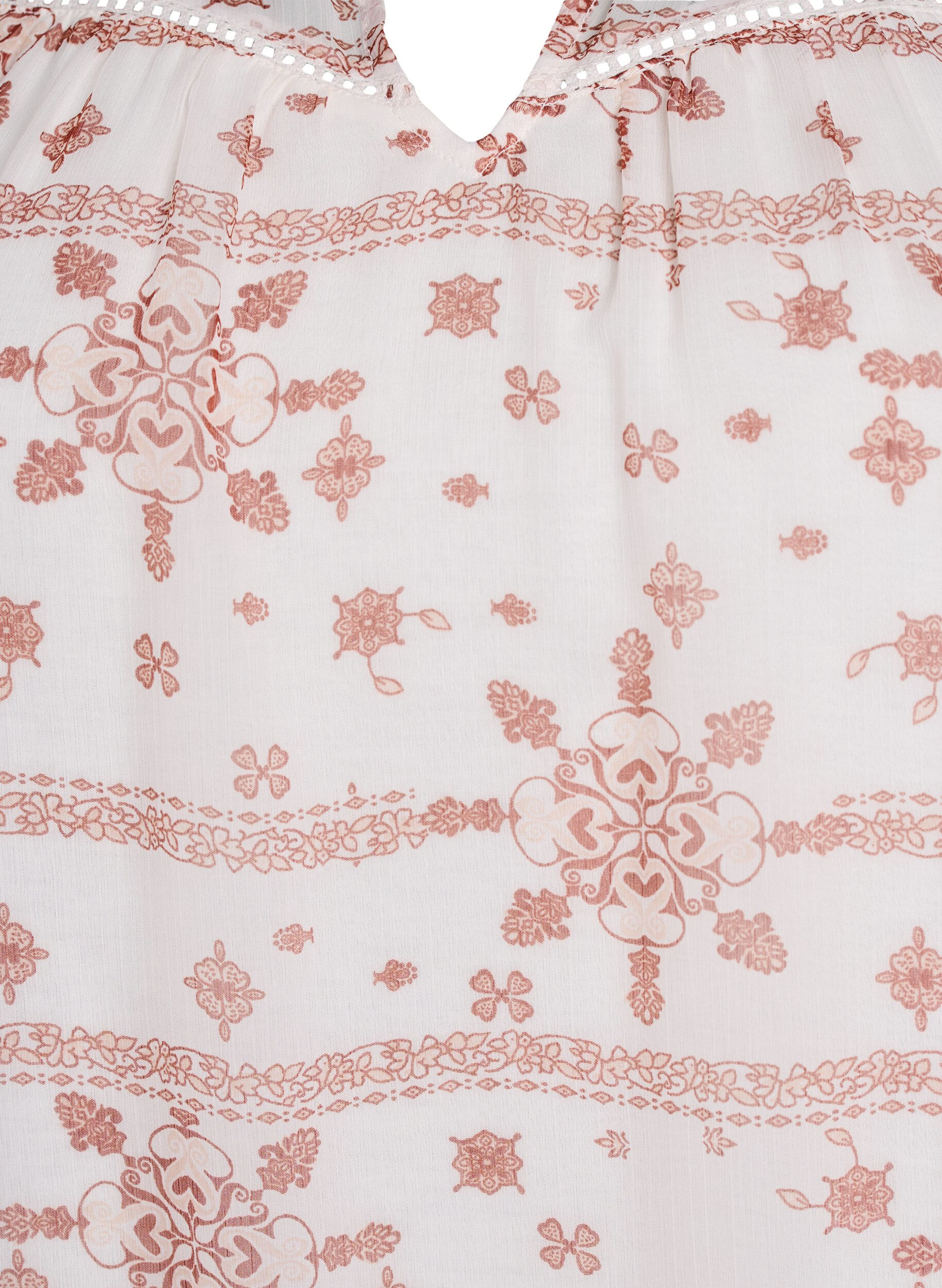 Zizzi M&ouml;nstrad blus med volangdetaljer och korta &auml;rmar, Vanilla, Packshot image number 2