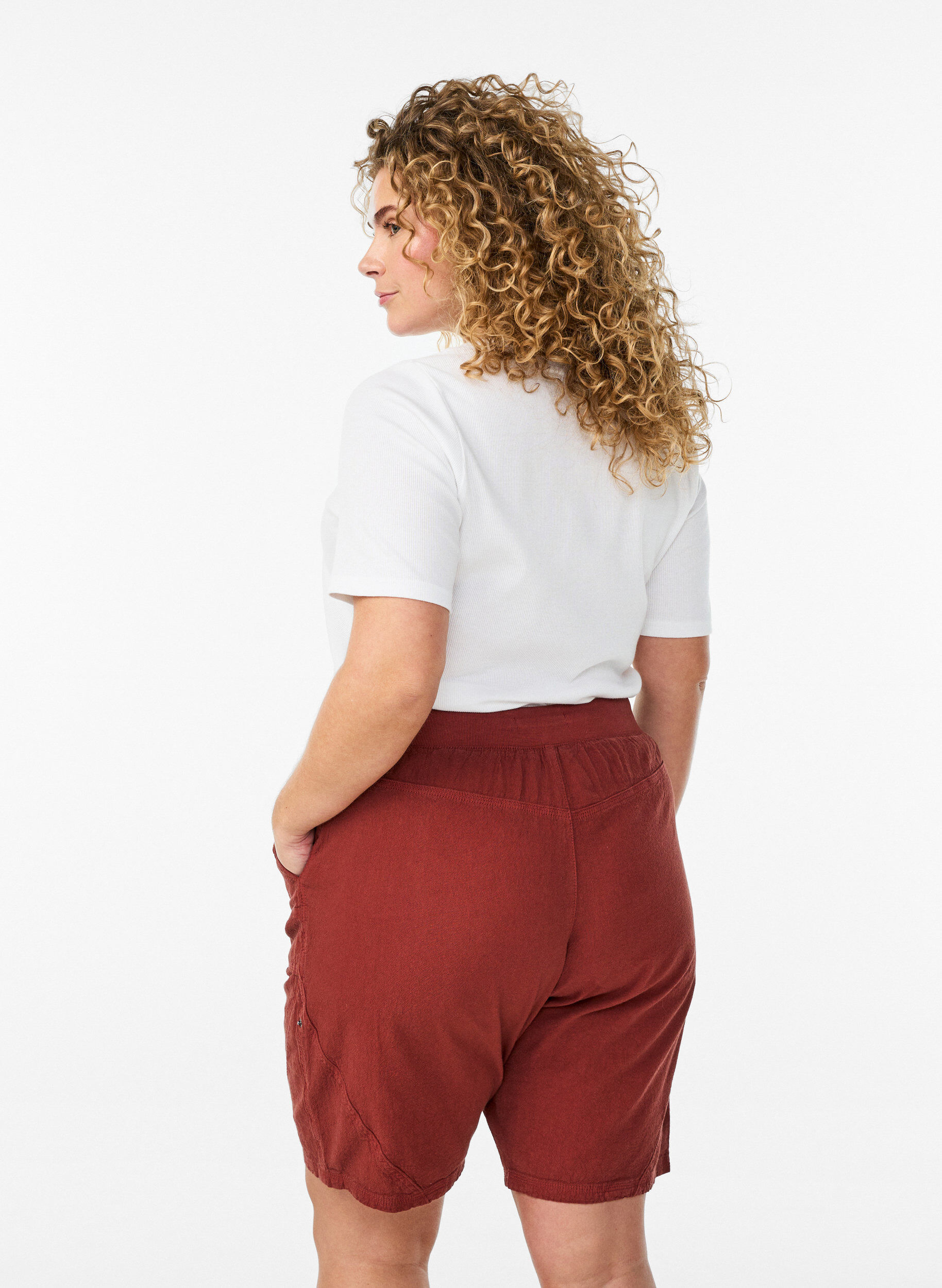 ZizziL&ouml;sa shorts i bomull med fickor, R&ouml;d, Model image number 2