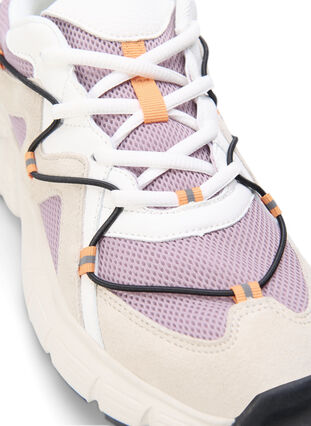 Sneakers med bred passform och kontrastfärgad snörningsdetalj, Elderberry, Packshot image number 3