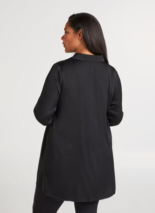 Tunika med knappar och feminina detaljer, Black, Model image number 1