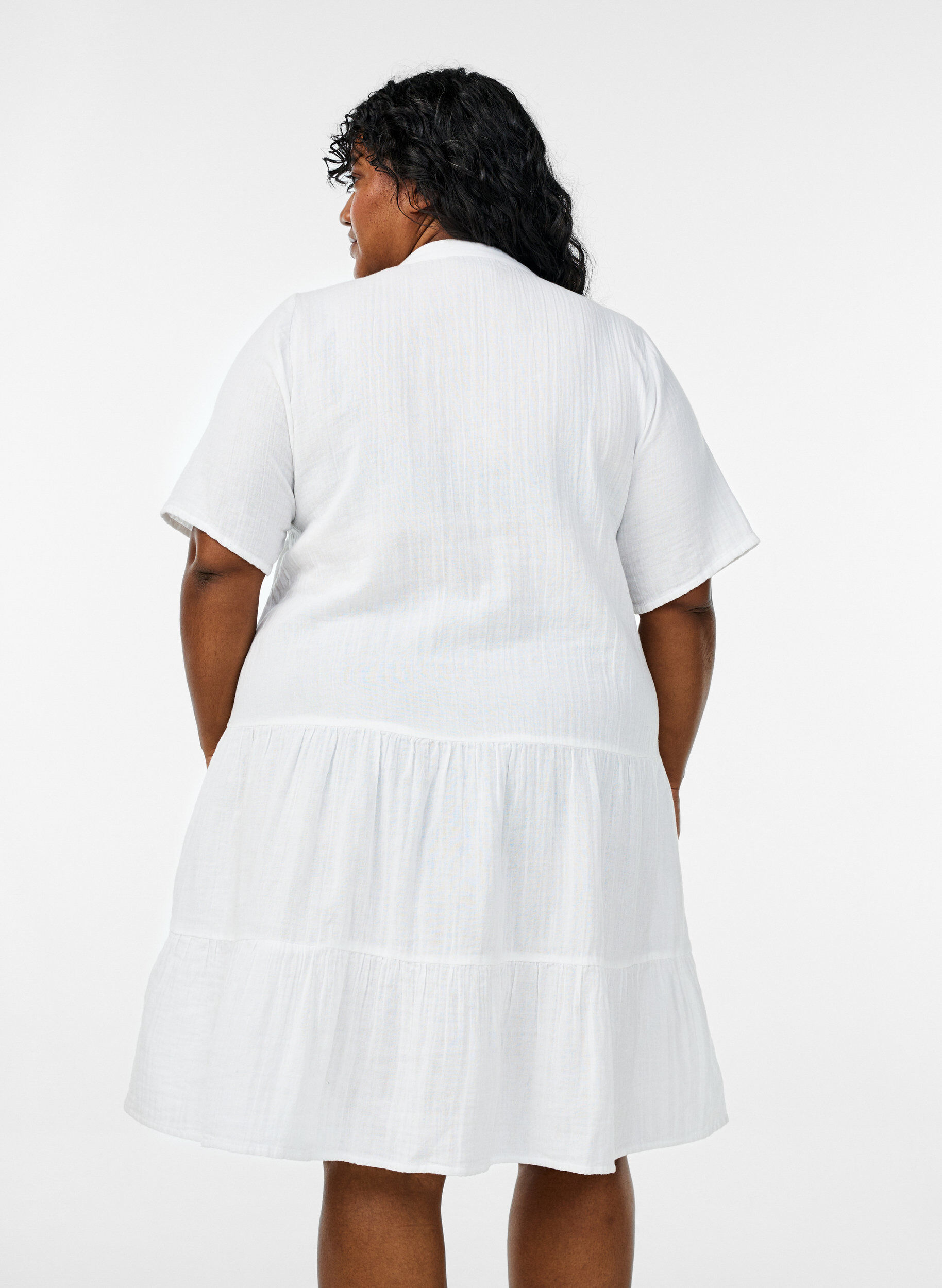 ZizziKort a-linjeformad kl&auml;nning i bomullsmuslin, Vit, Model image number 2