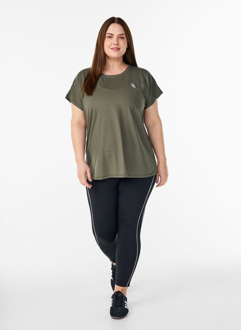 Enf&auml;rgad tr&auml;nings-T-shirt, Gr&ouml;n, Model image number 1