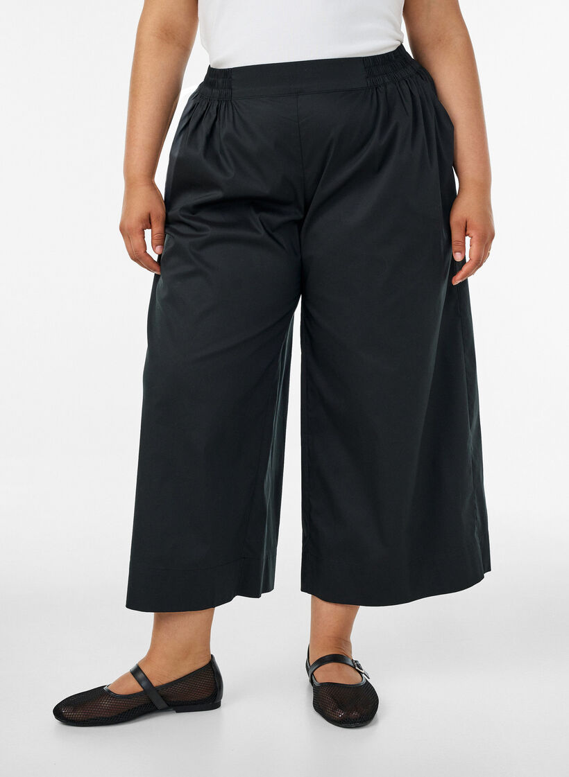 Culottebyxor med res&aring;r i midjan och vida ben, Svart, Model image number 2