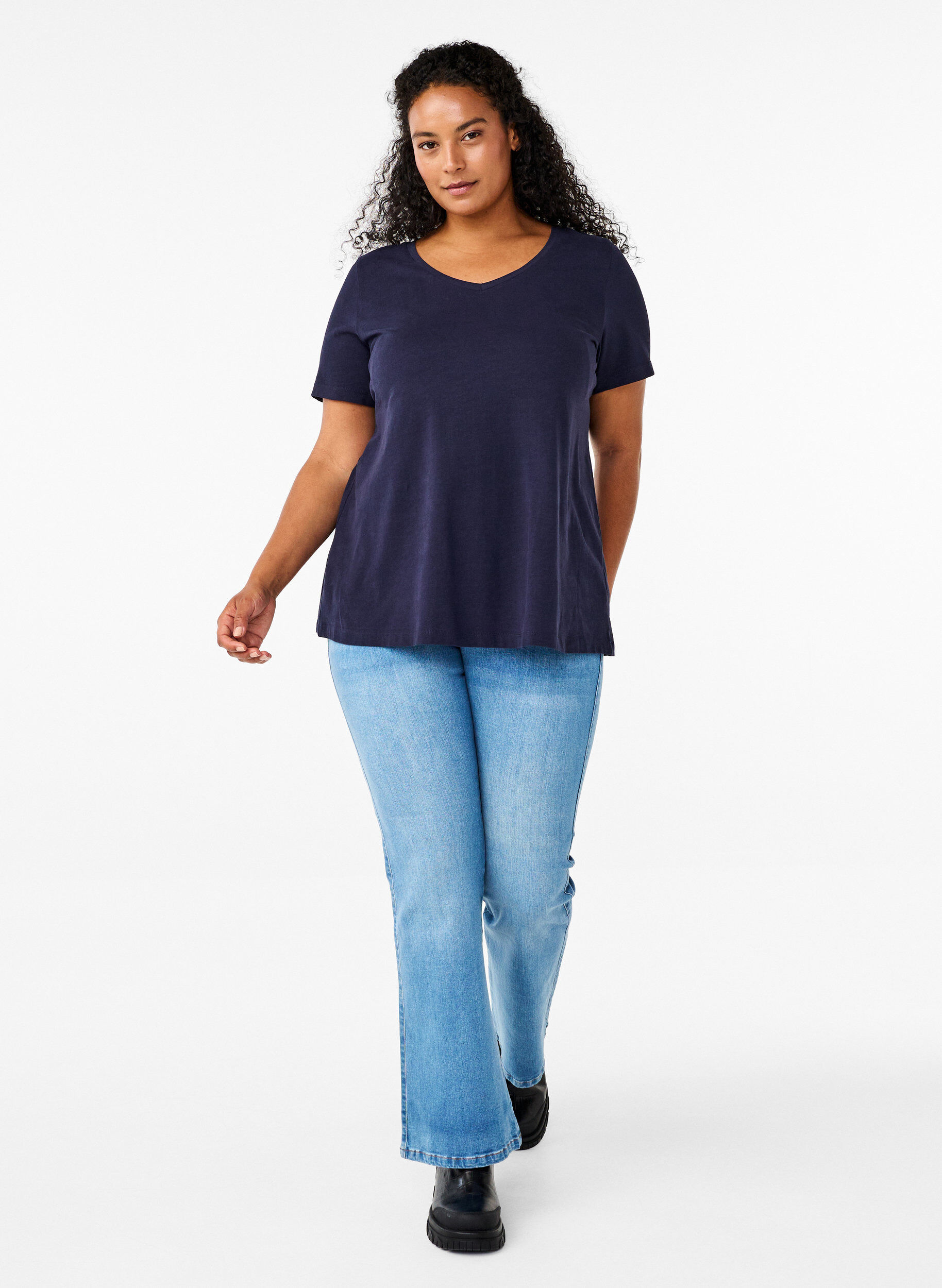 ZizziEnf&auml;rgad t-shirt i bomull, Bl&aring;, Model image number 1