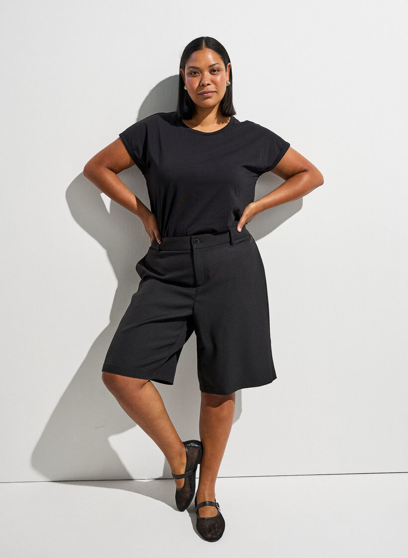 Kort&auml;rmad t-shirt i bomullsmix, Svart, Image image number 0