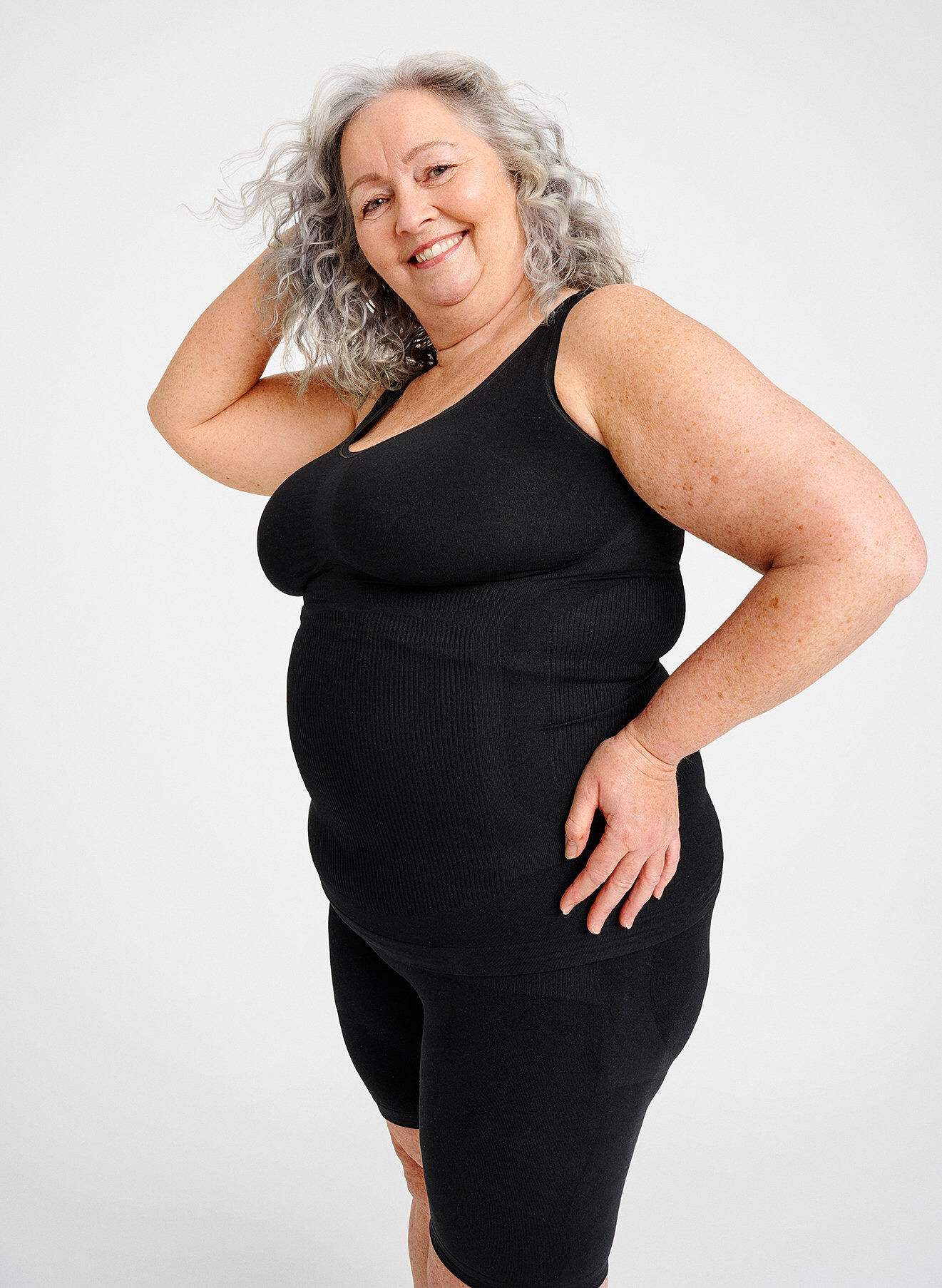 Zizzi Shapeweartopp med breda remmar, Svart, Image image number 1