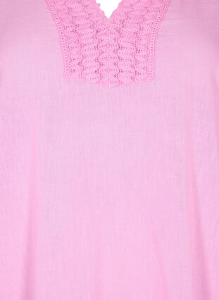 Blus i bomull med virkade detaljer, Begonia Pink, Packshot image number 2