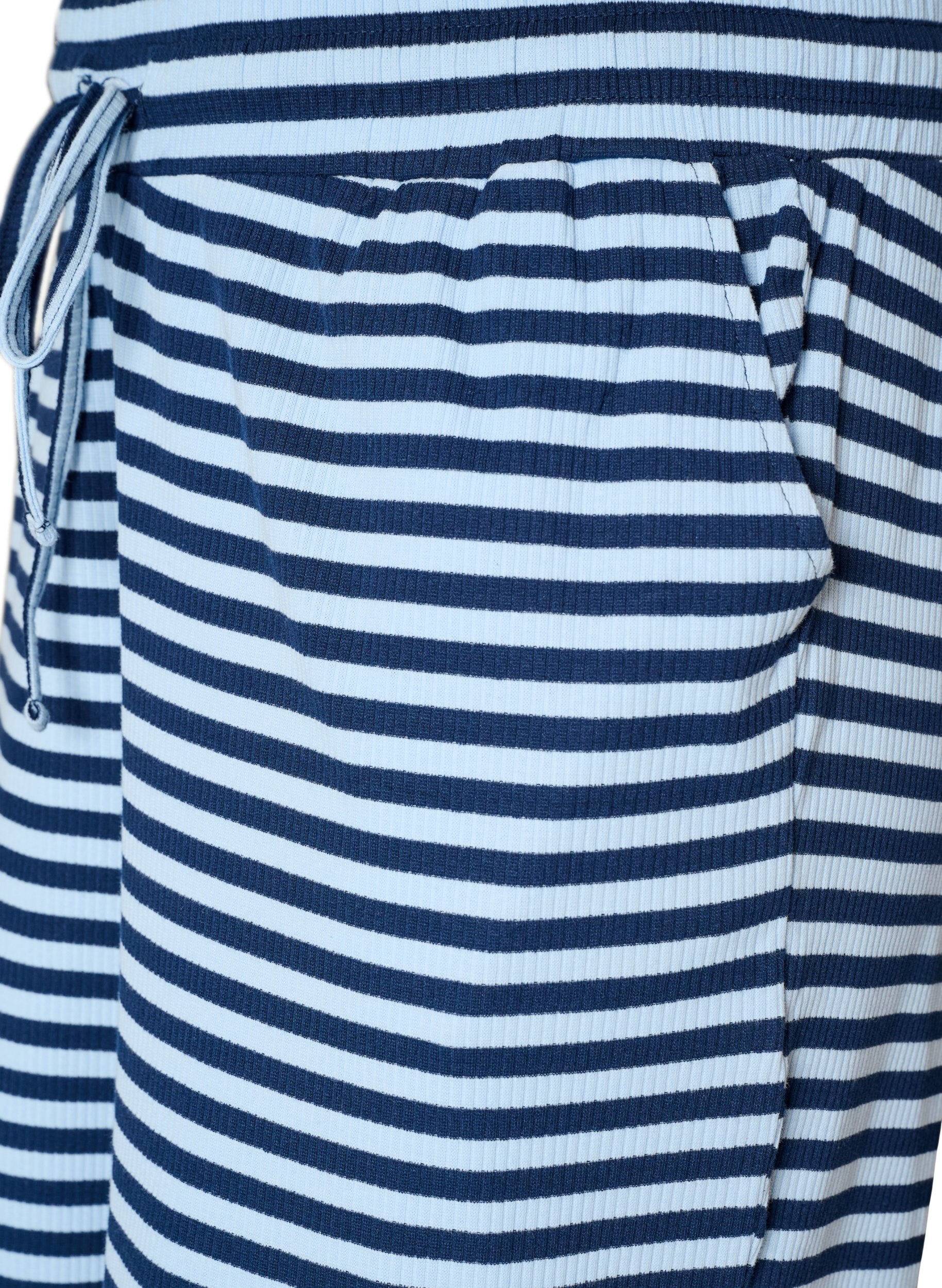 ZizziRandiga pyjamasbyxor med h&ouml;g midja och vida ben, Bl&aring;, Packshot image number 2