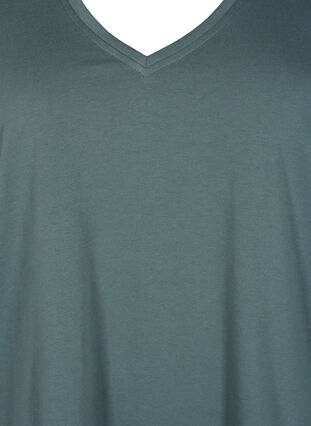 FLASH - T-shirt med v-ringning, Balsam Green, Packshot image number 2
