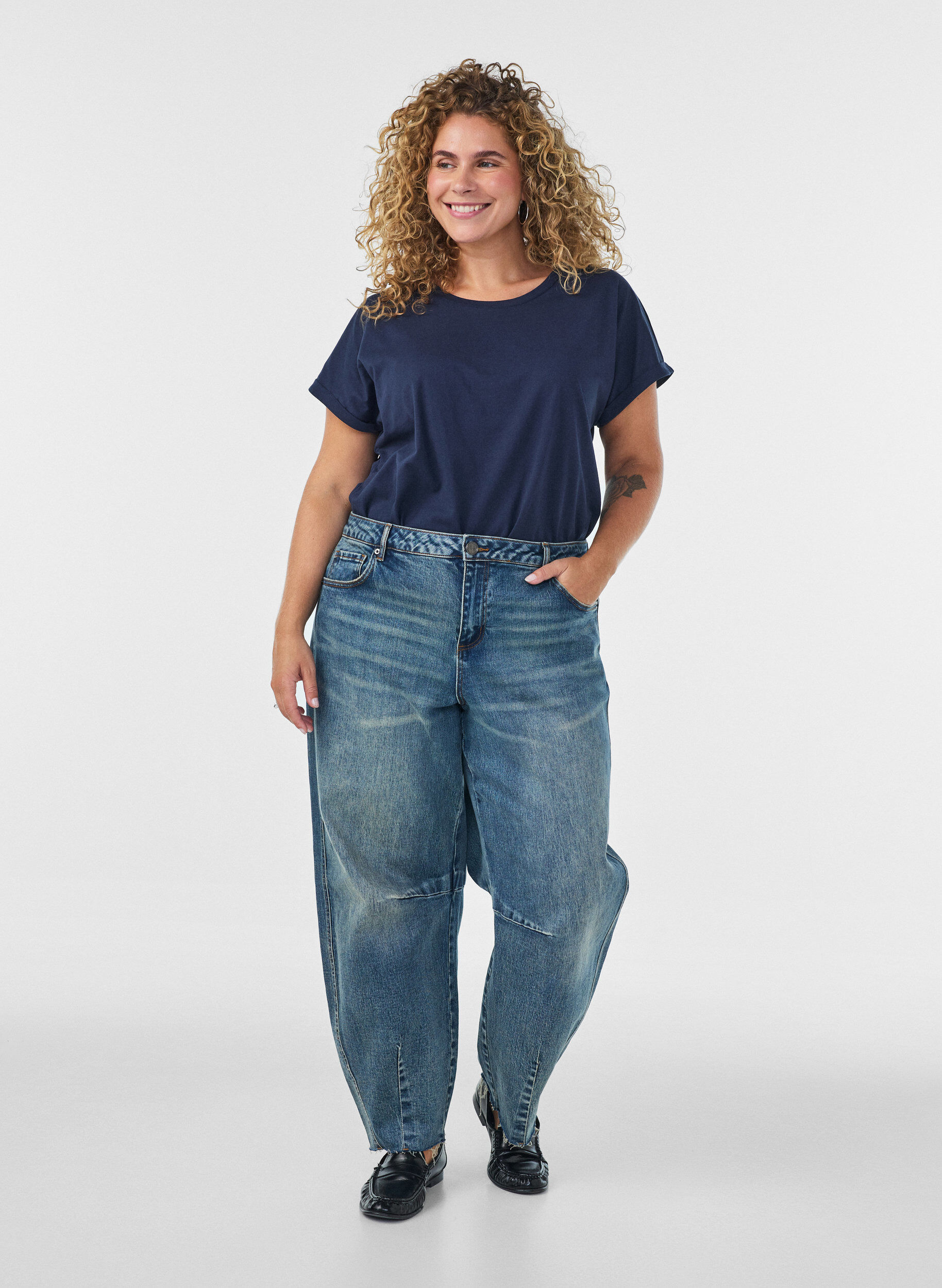 ZizziKort&auml;rmad t-shirt i bomullsmix, Bl&aring;, Model image number 1