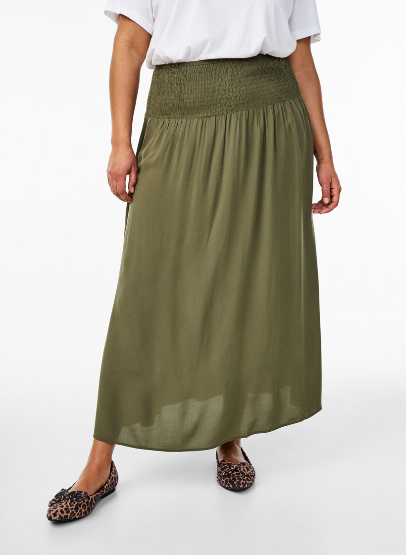 Maxikjol i viskos med smock, Gr&ouml;n, Model image number 2