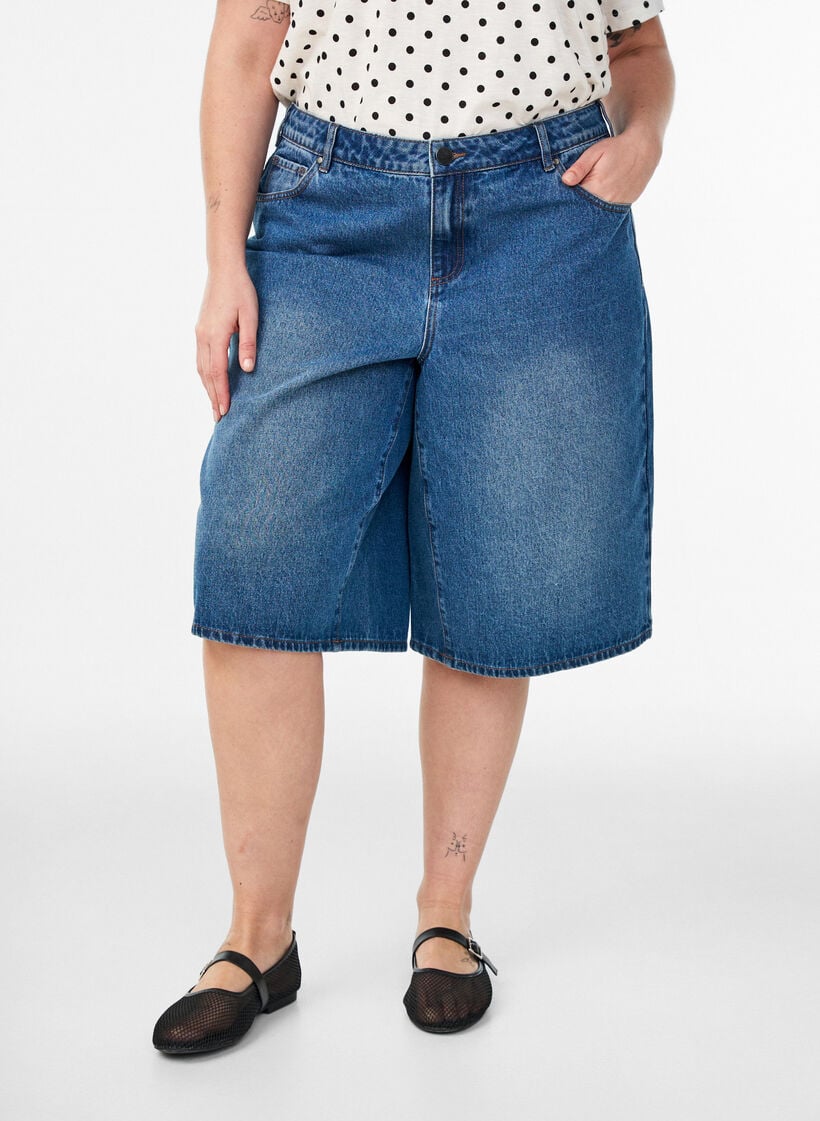 Jeansshorts med h&ouml;g midja, Bl&aring;, Model image number 2