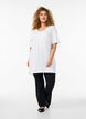 Enfärgad oversize t-shirt med v-hals, Vit, Model image number 1