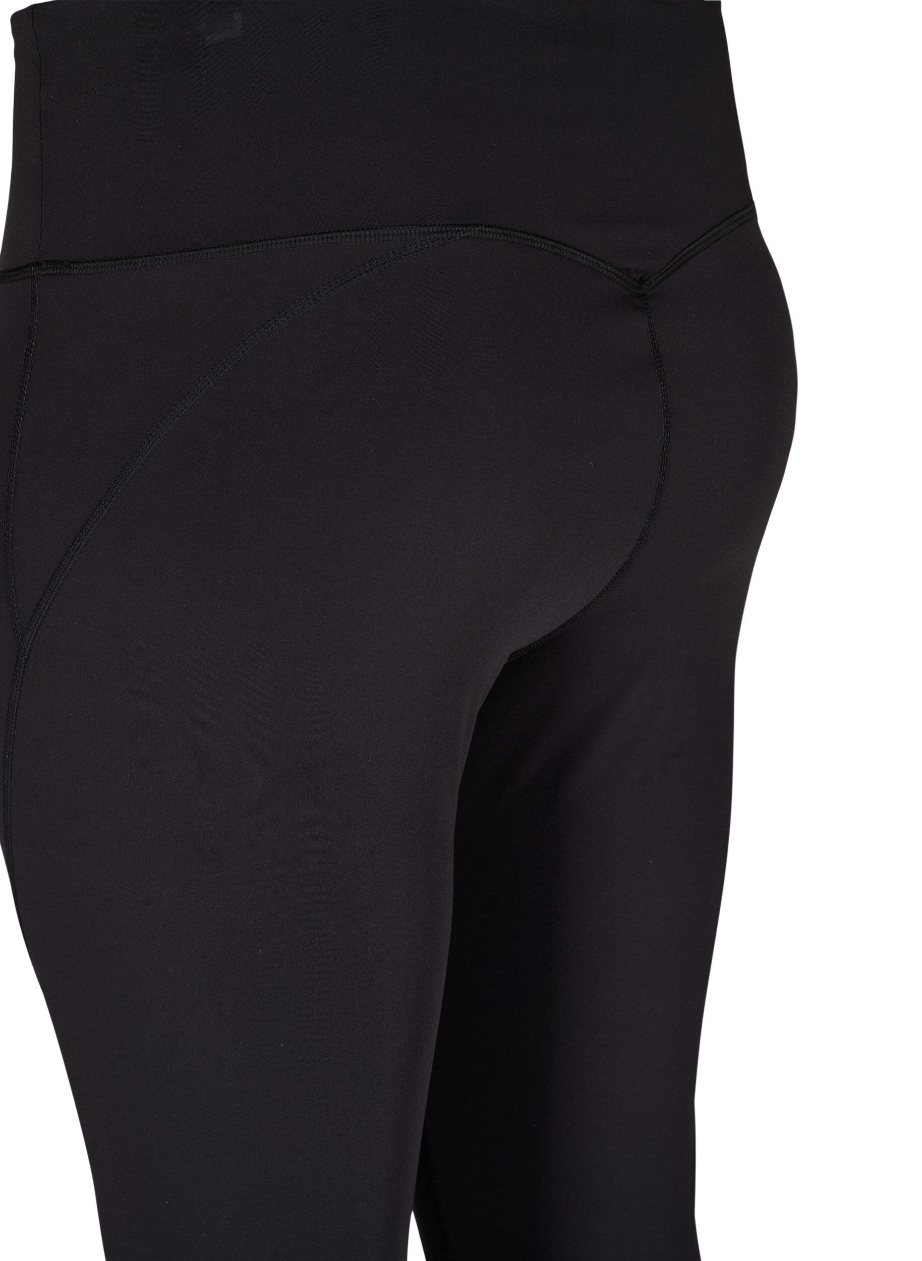Zizzi CORE, V-SHAPE DEFINE TIGHTS - Ankell&aring;nga tr&auml;ningstights med v-s&ouml;m baktill, Black, Packshot image number 3