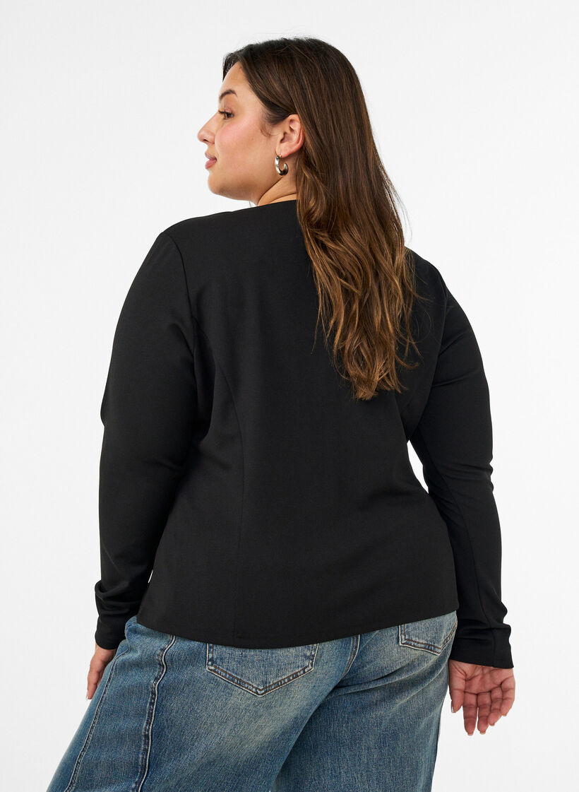 Figurn&auml;ra kofta med knutkn&auml;ppning, Svart, Model image number 2