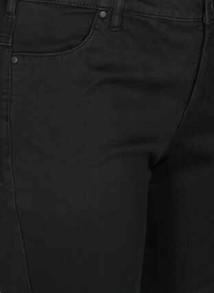 Slim fit Emily shorts med normalhög midja, Black solid, Packshot image number 2