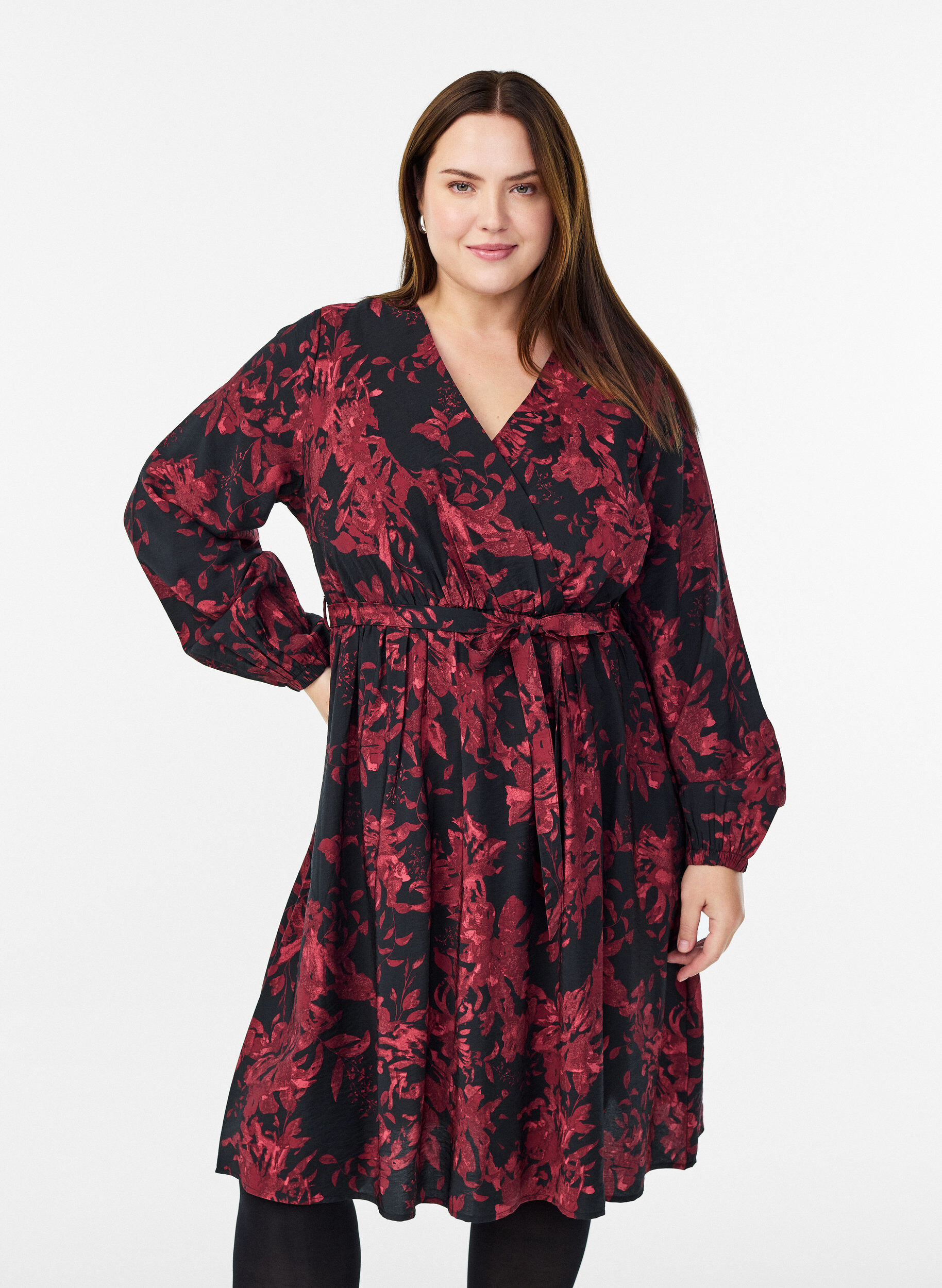 Kn&auml;l&aring;ng kl&auml;nning med knytsk&auml;rp och omlottlook, Svart, Model