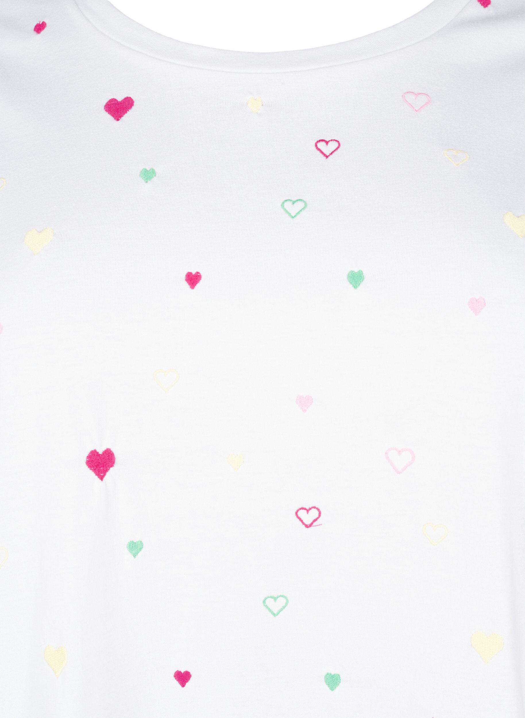 Zizzi T-shirt med hj&auml;rtan i ekologisk bomull., White Heart Emb., Packshot image number 2