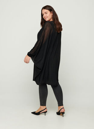 Långärmad klänning med v-ringning och smock, Black, Model image number 1