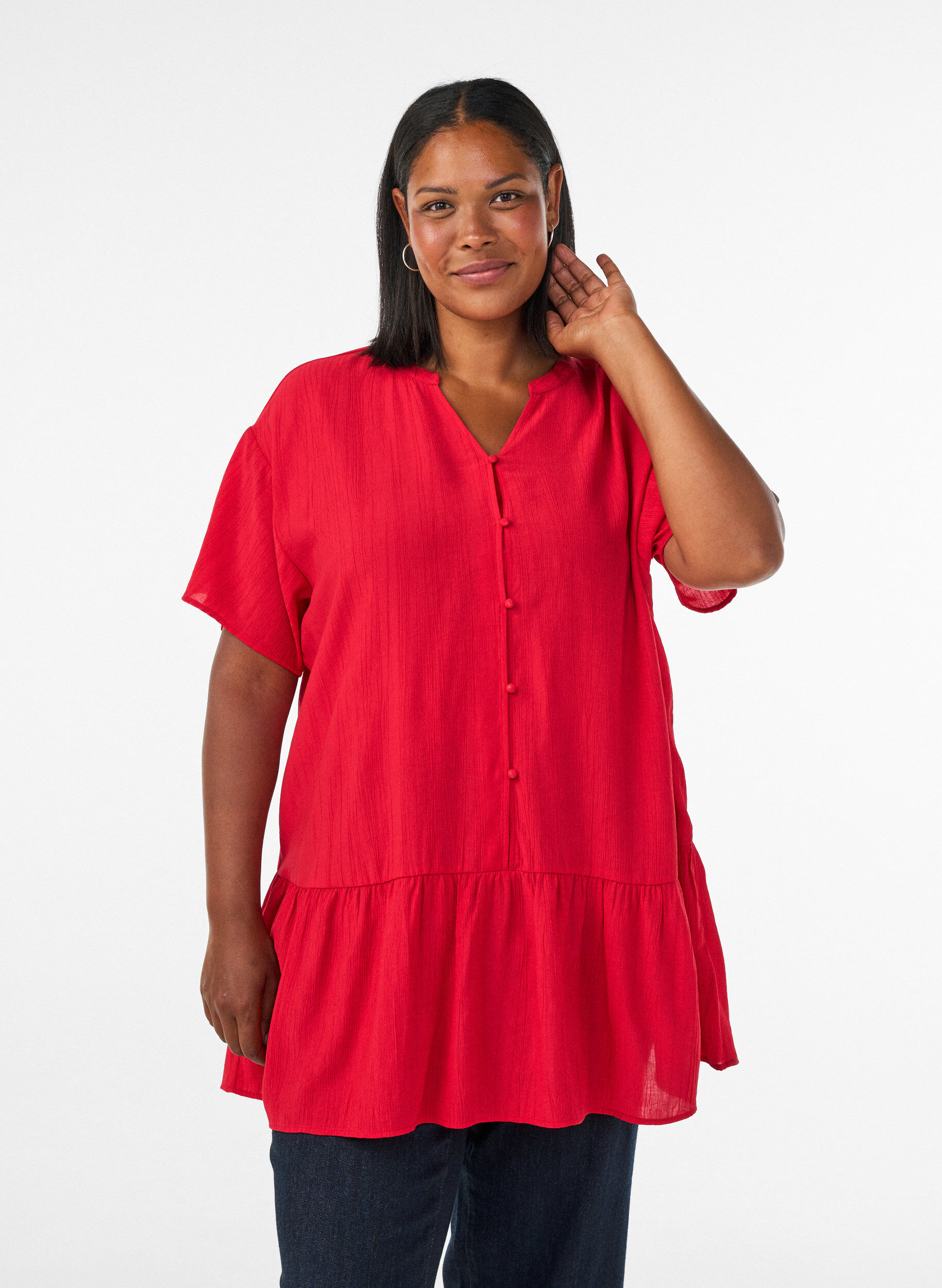 ZizziL&ouml;s tunika med krinklad textur och volangkant, R&ouml;d, Model image number 0