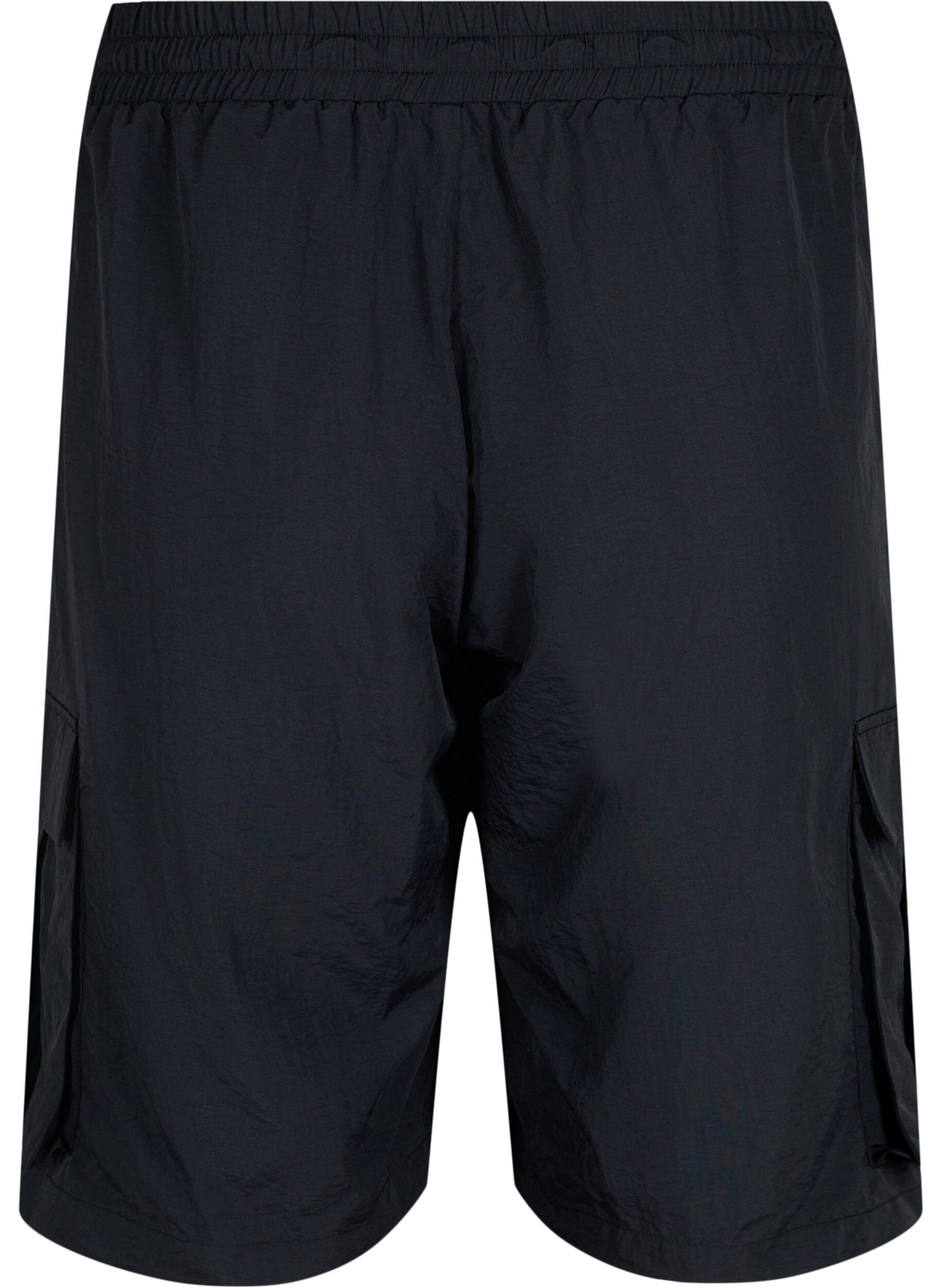 Zizzi Shorts med h&ouml;g midja och cargo-fickor, Black, Packshot image number 1