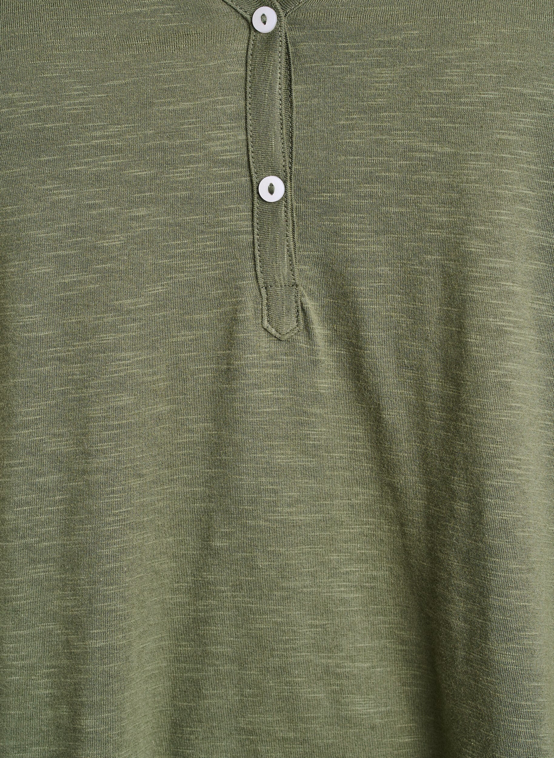 ZizziL&aring;ng&auml;rmad t-shirt med v-ringning och knappar, Gr&ouml;n, Packshot image number 2