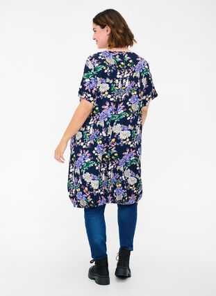 Kortärmad viskosklänning med mönster, Blue Flower AOP, Model image number 1