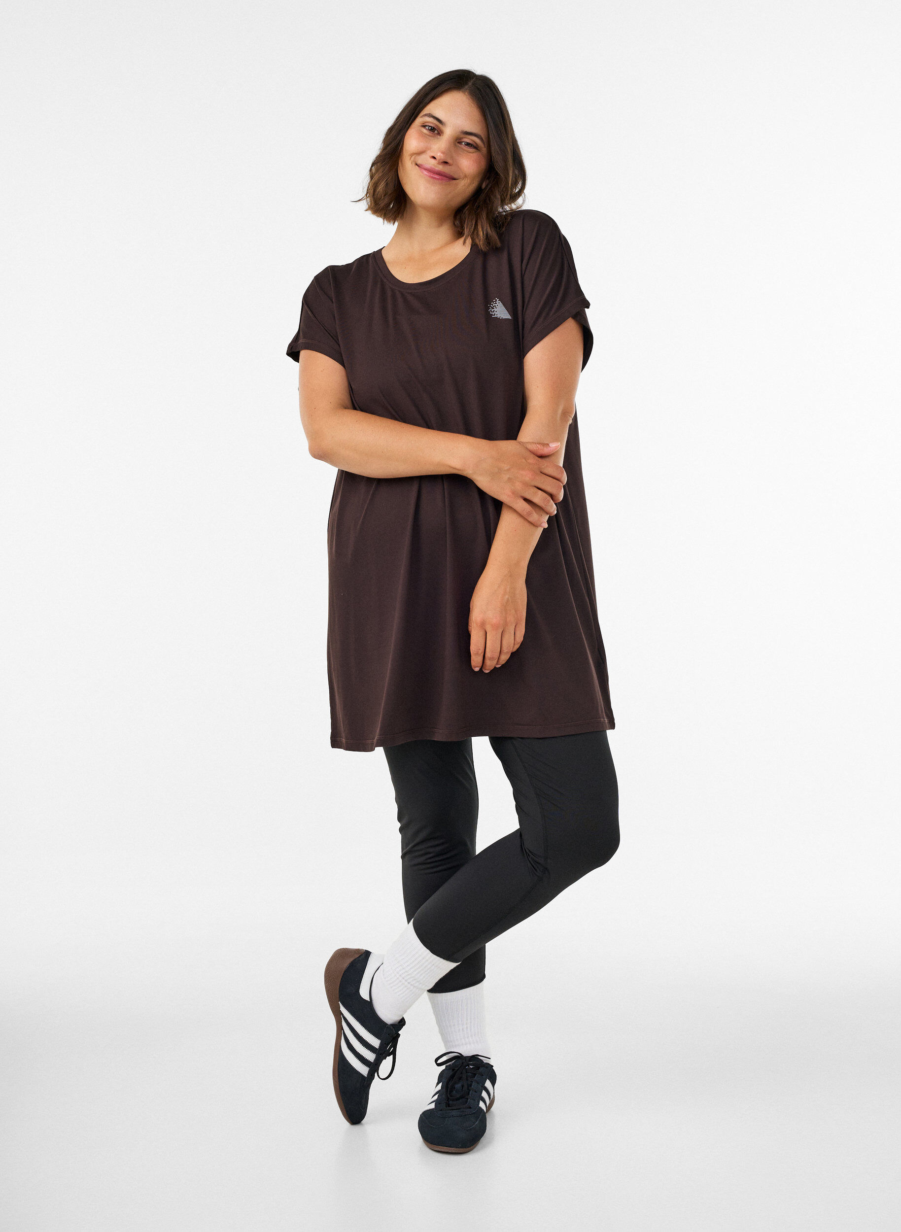 ZizziL&aring;ng tr&auml;nings-t-shirt, Brun, Model image number 1