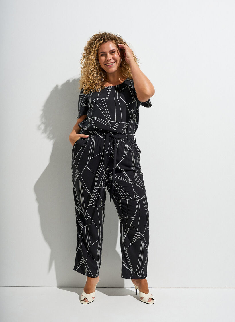 Kort&auml;rmad viskosblus med tryck, Svart, Image image number 0