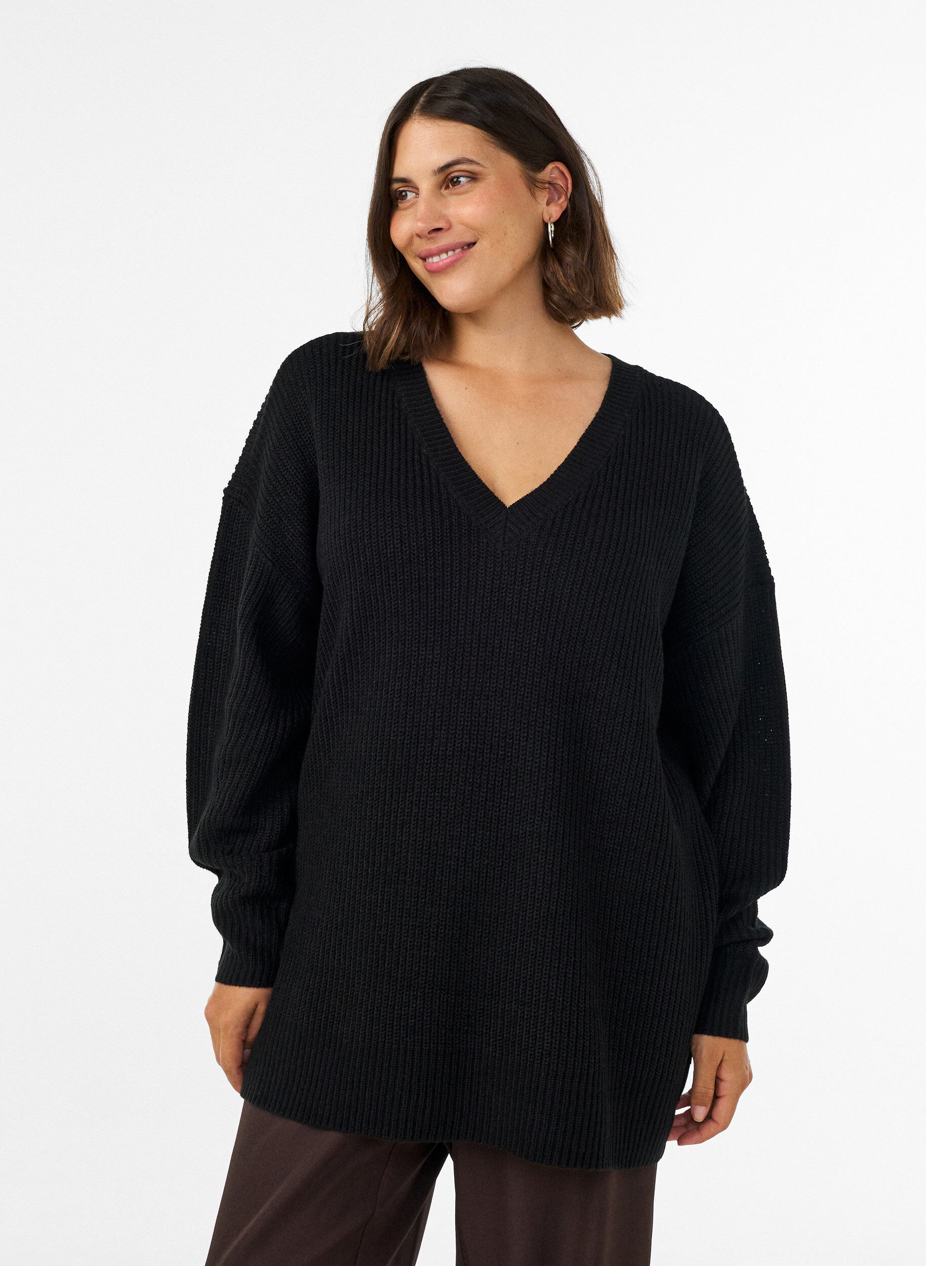 ZizziL&aring;ng ribbstickad blus med V-ringning, Svart, Model image number 0