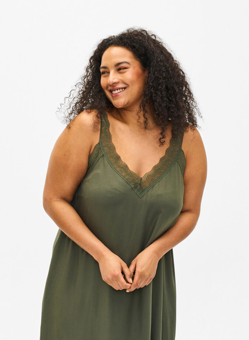 Midilång klänning med band i viskos med spets, Thyme, Model image number 2