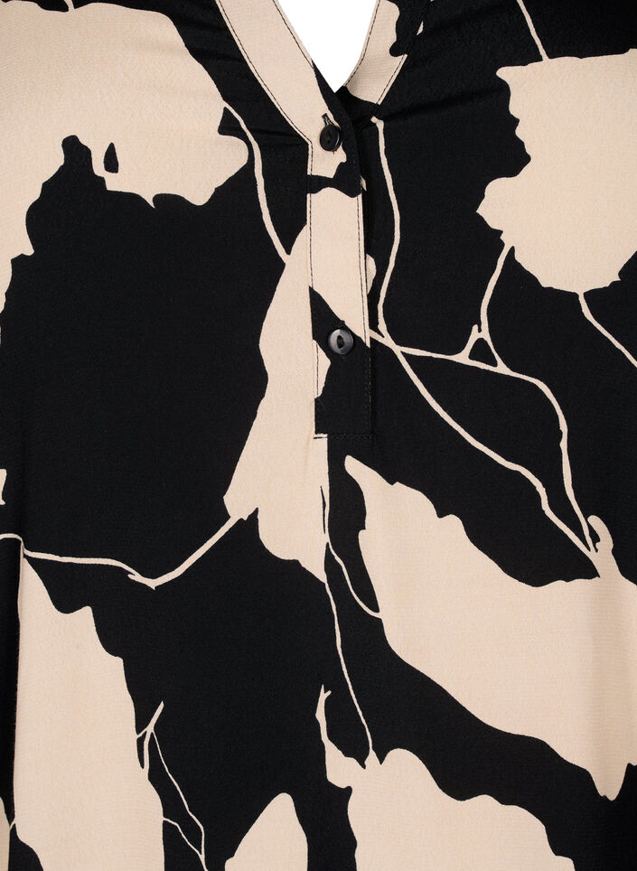 Mönstrad viskosblus med smock, Black AOP, Packshot image number 2