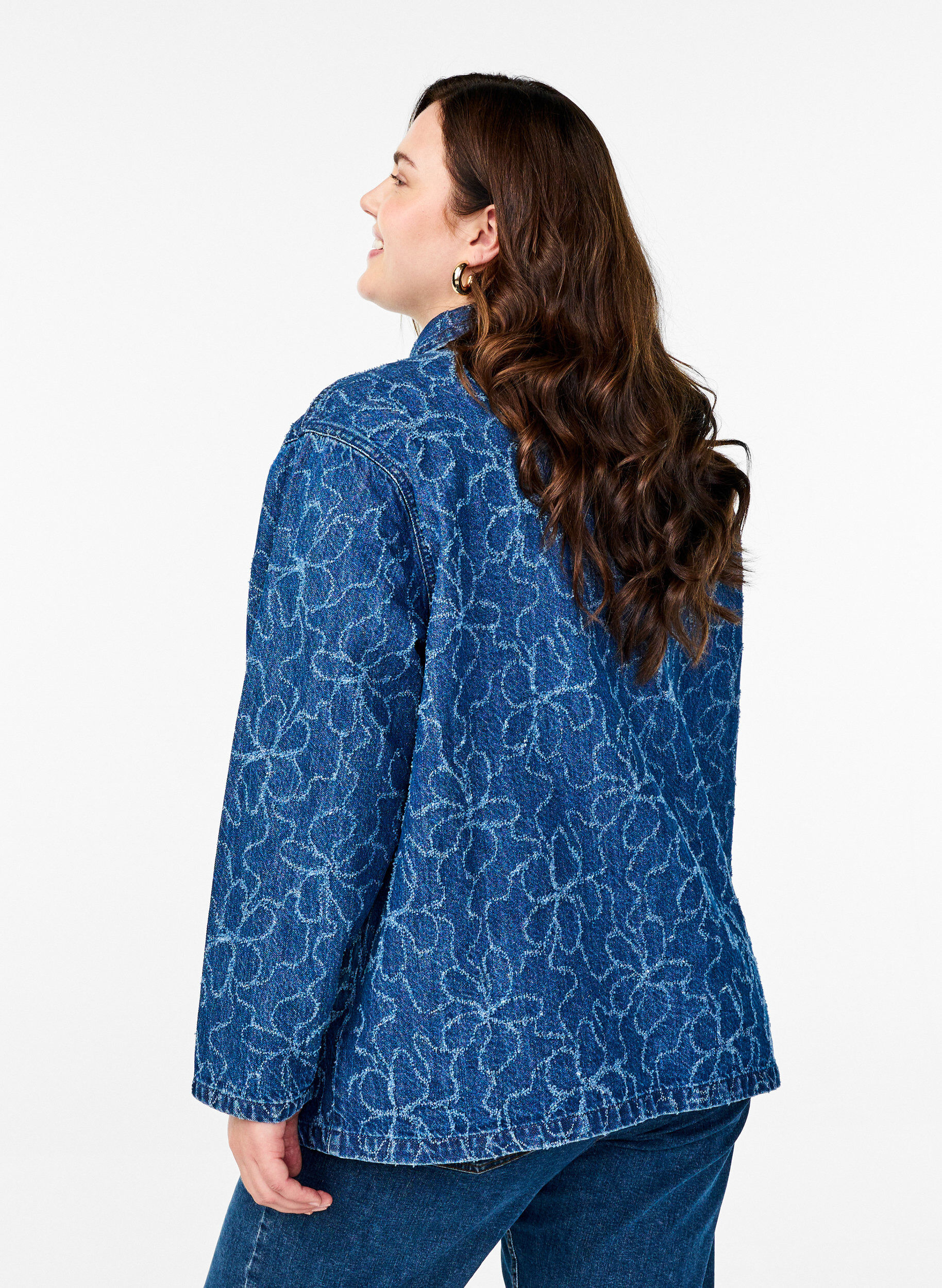 Zizzi Jeansjacka med knytning och fickor, Blue Denim Destroy, Model image number 1