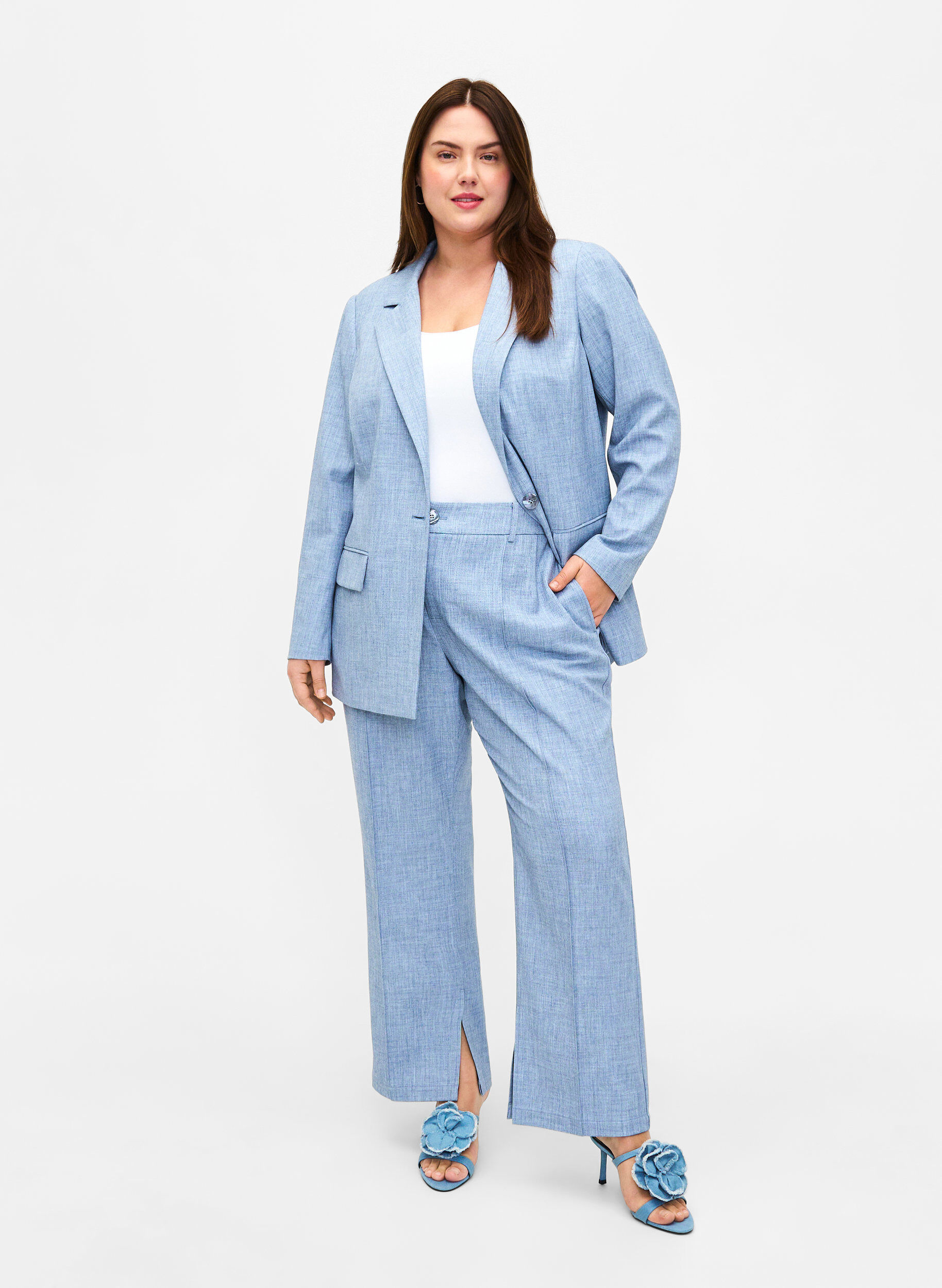 Zizzi Melerad kavaj med knappst&auml;ngning, Infinity , Model image number 2