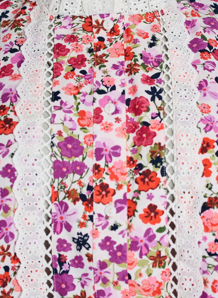 &Auml;rml&ouml;s blus i bomull med blommigt m&ouml;nster och broderie anglaise, Rosa, Packshot image number 2