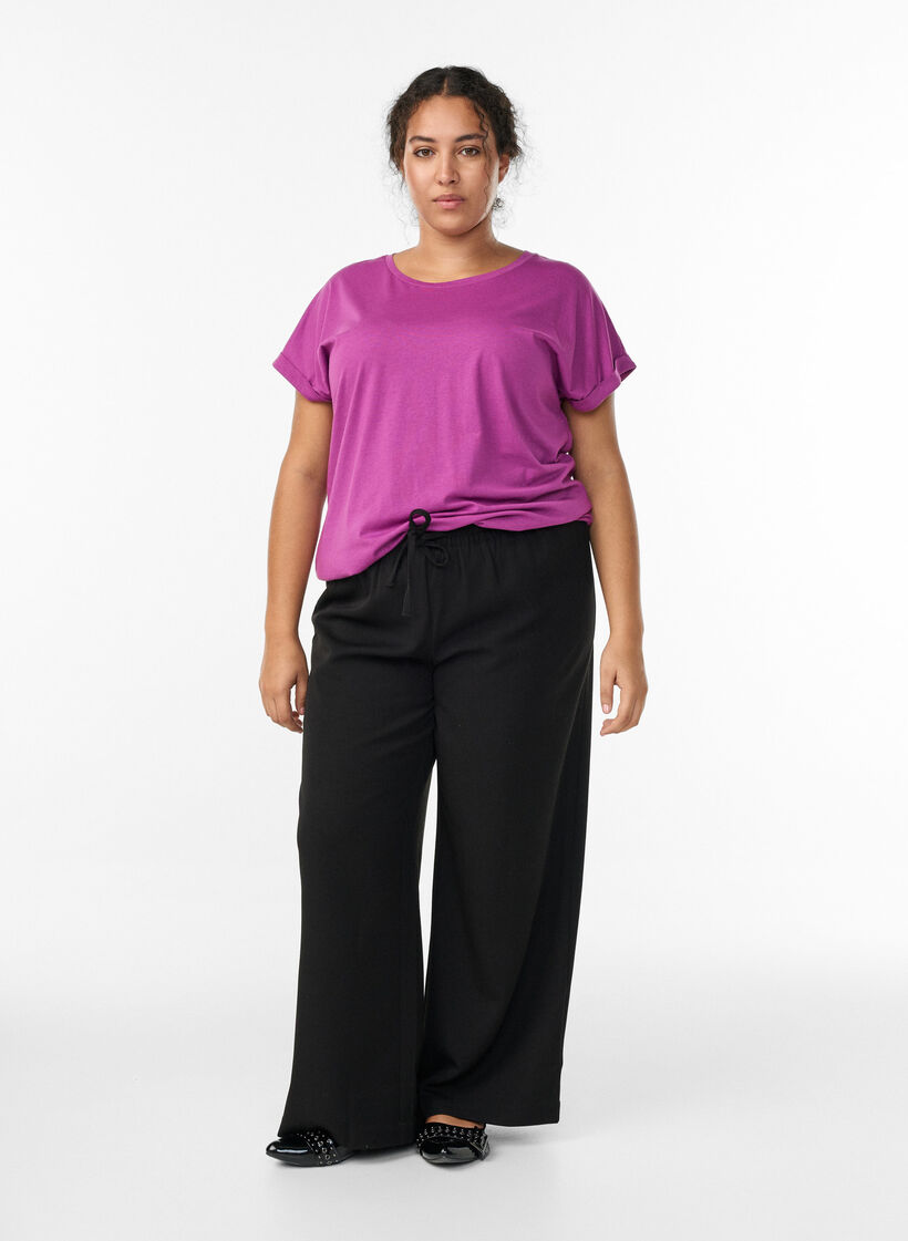 Kort&auml;rmad t-shirt i bomullsblandning, Lila, Model image number 1