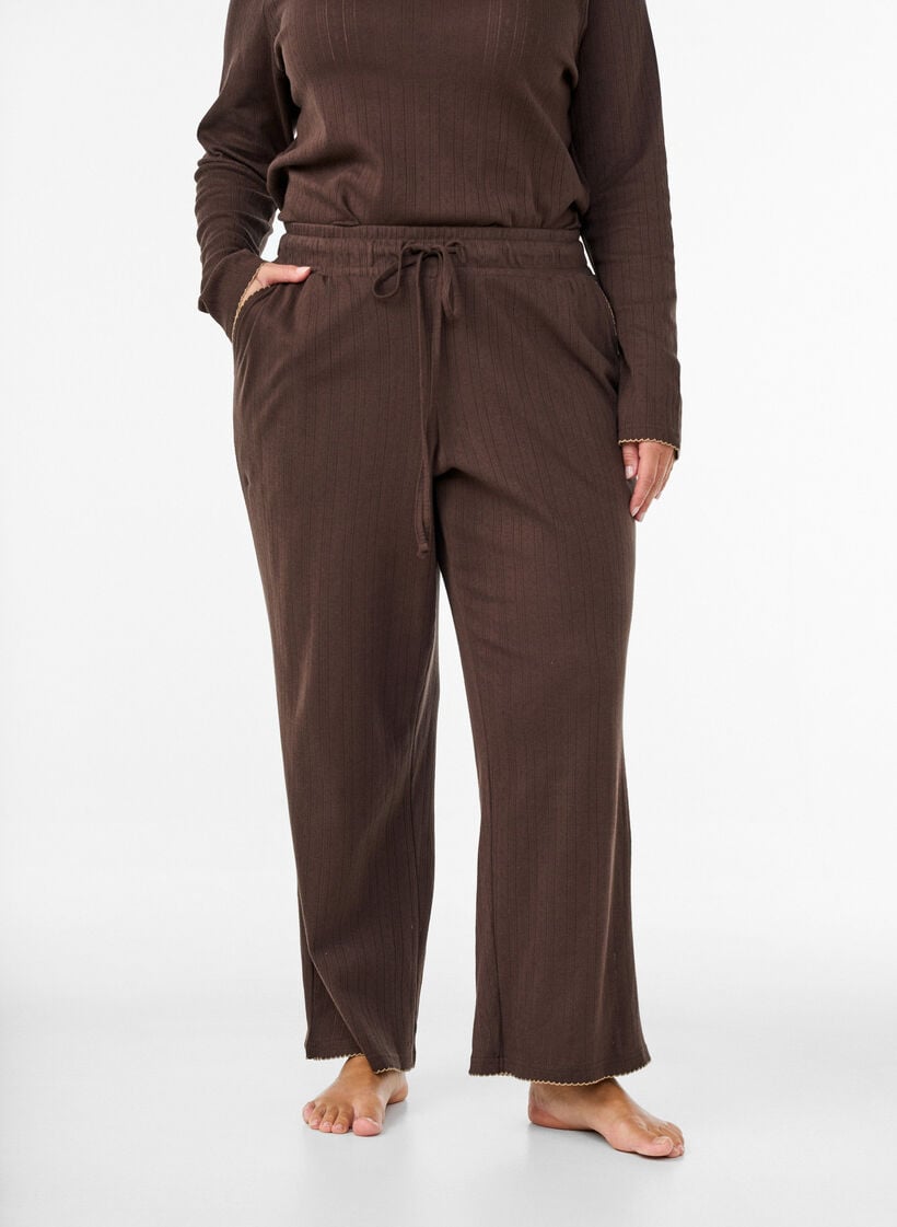Pyjamasbyxor i ekologisk bomull med h&aring;lbroderi, Brun, Model image number 3