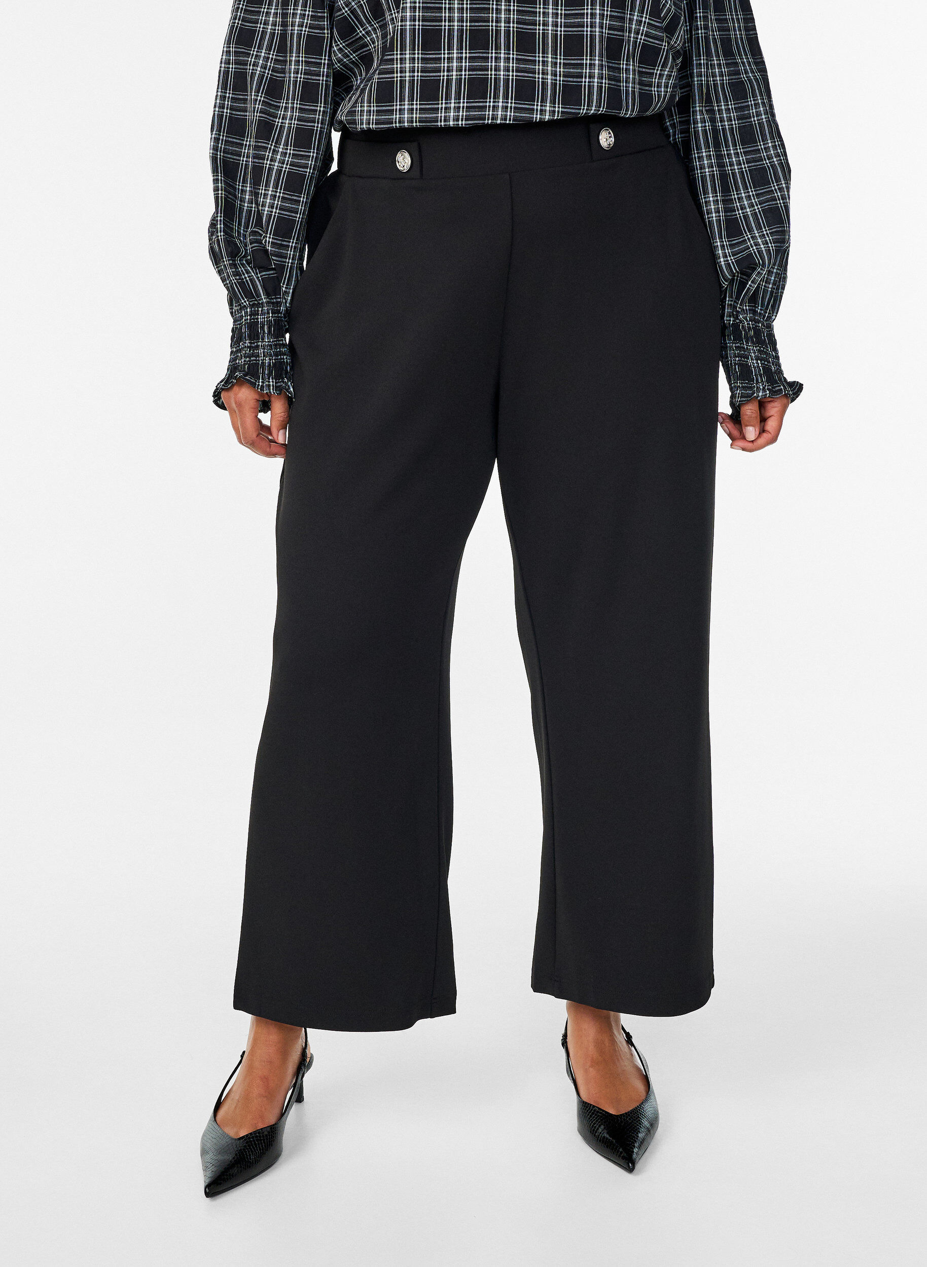 ZizziL&ouml;sa byxor med fickor, Svart, Model image number 2