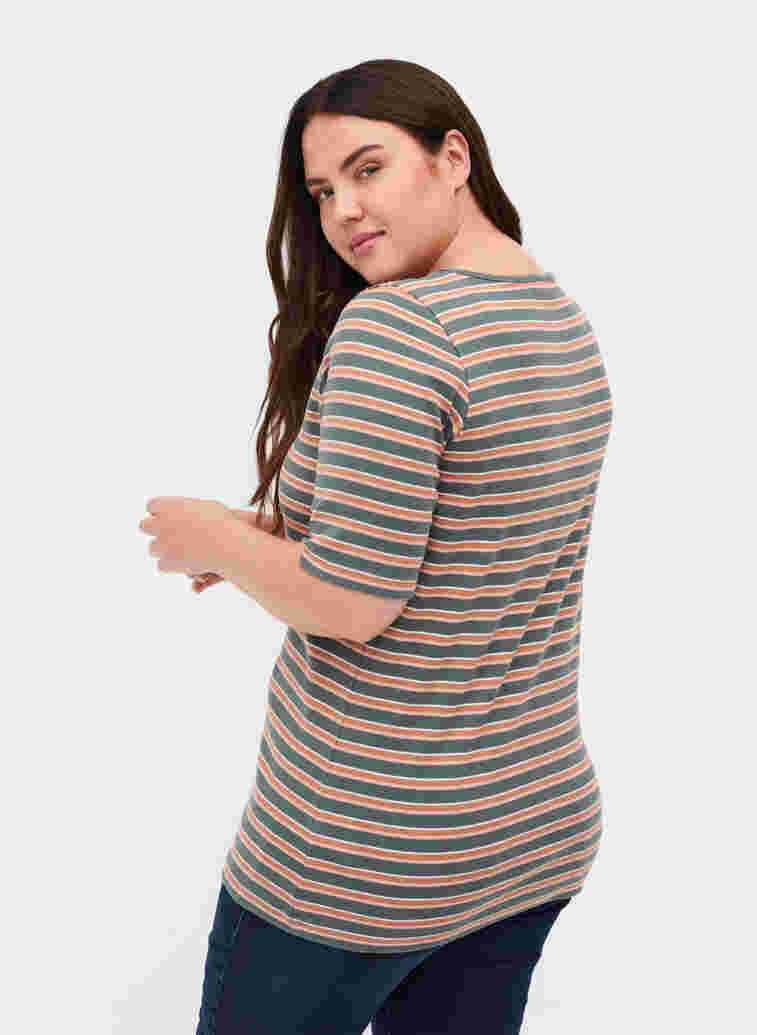 Randig och ribbad t-shirt i bomull, Balsam Green Stripe, Model image number 1