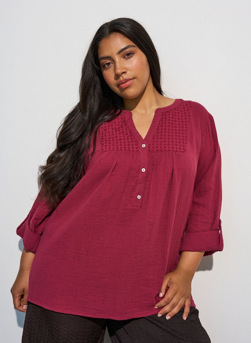 Blus i bomullsmuslin med broderie anglaise, R&ouml;d, Model image number 0