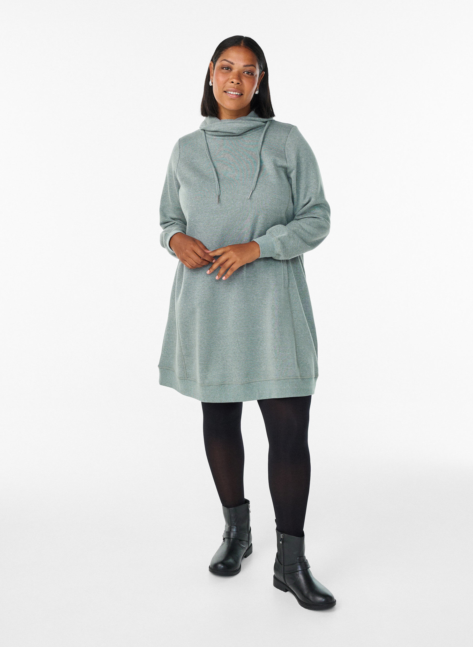 ZizziKort sweatshirtkl&auml;nning med h&ouml;g krage och fickor, Gr&ouml;n, Model image number 1