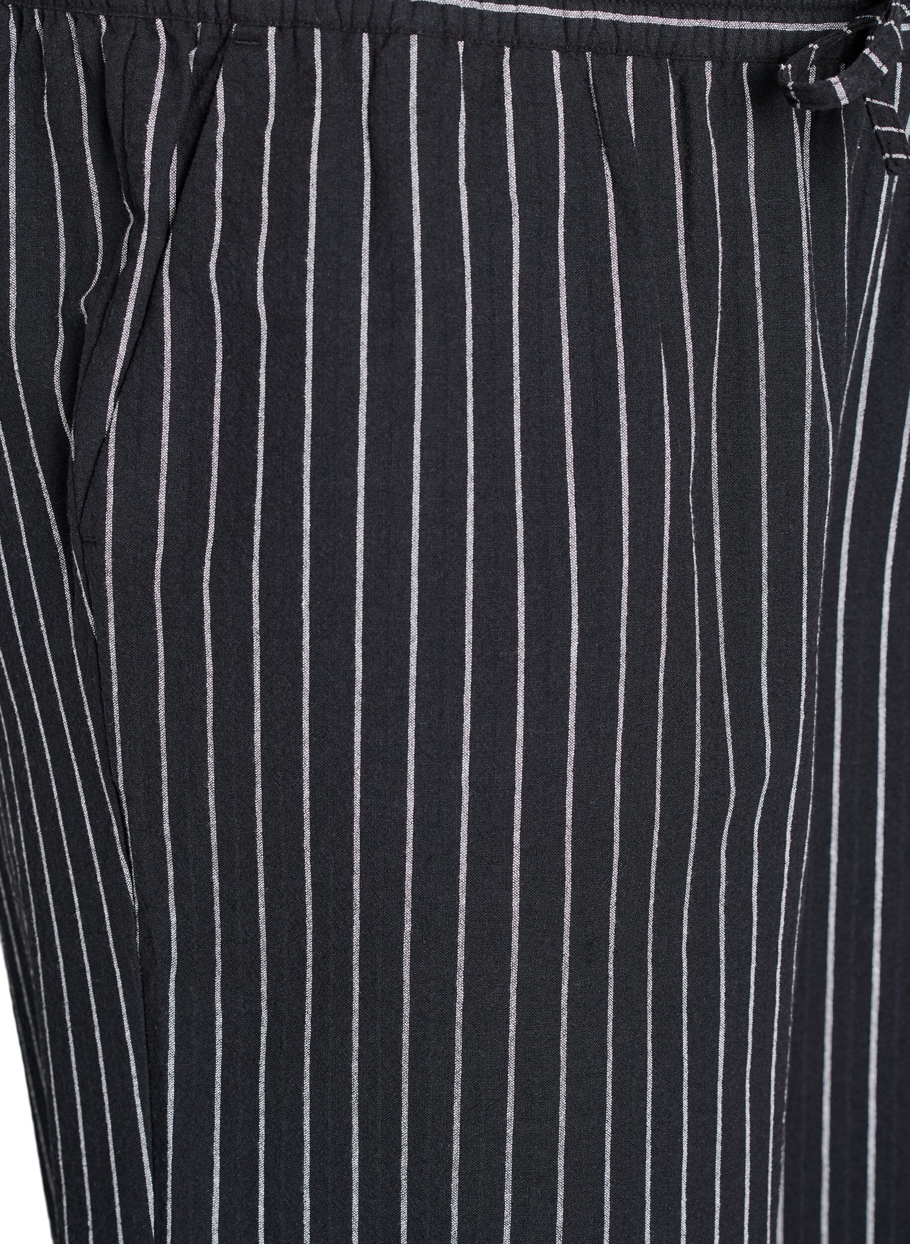 Zizzi L&ouml;st sittande byxor med h&ouml;g midja och fickor, Svart, Packshot image number 2