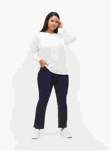 Stickad tröja i strukturmönster, Cloud Dancer, Model image number 1