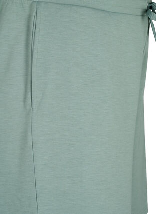 Shorts i modalmix med fickor, Chinois Green, Packshot image number 3