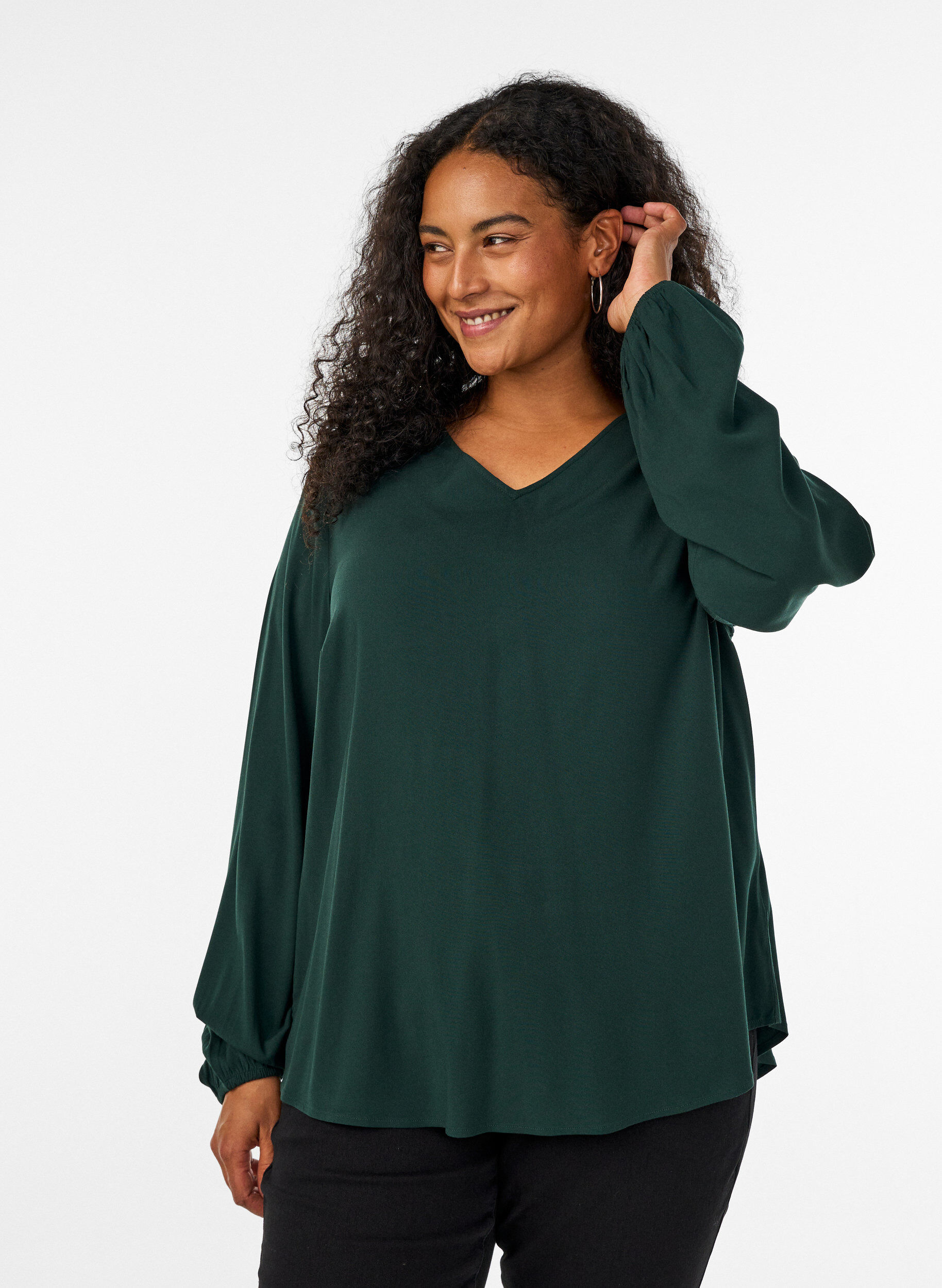 ZizziBlus i viskos med v-ringning och rundad nederkant, Gr&ouml;n, Model image number 0
