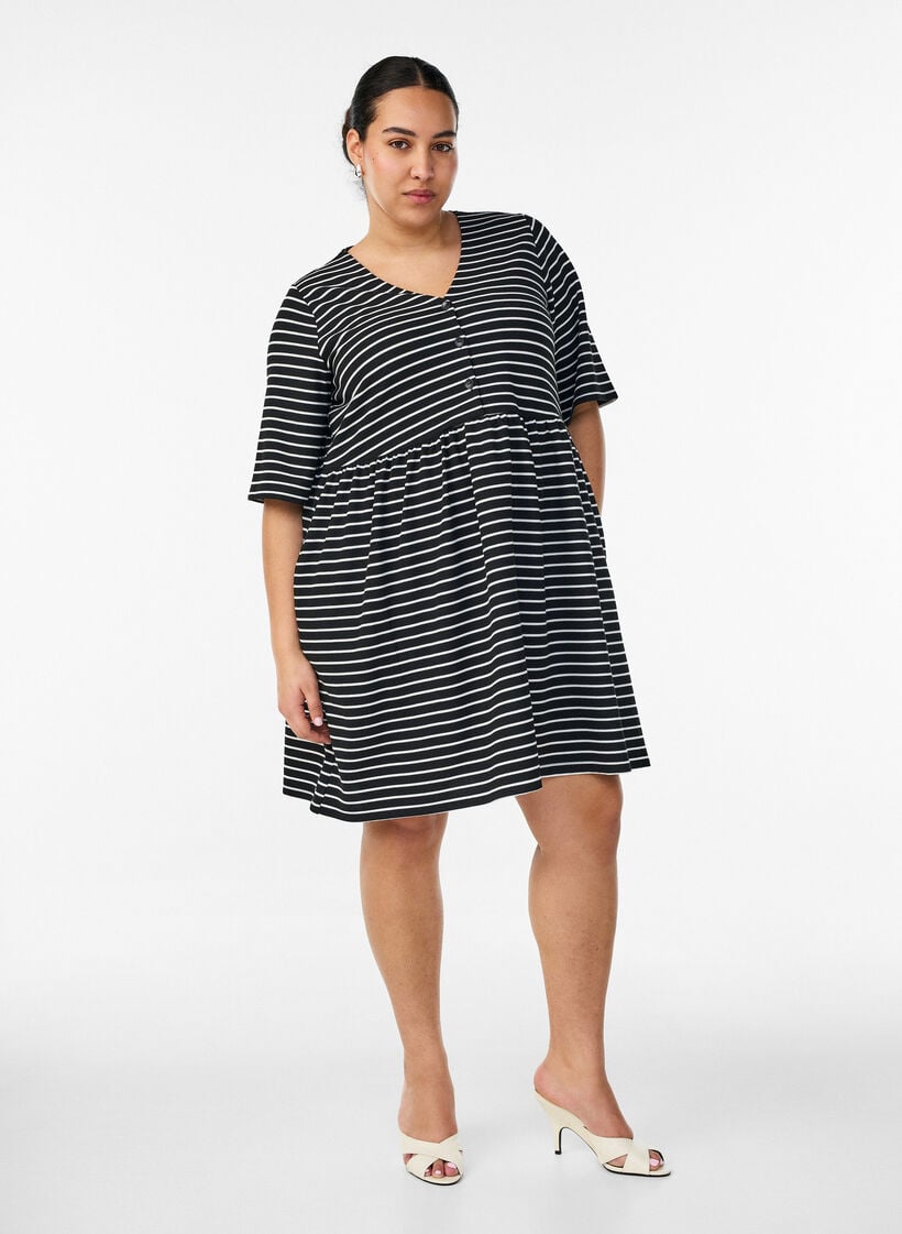 Kl&auml;nning med ribbad textur och empirsk&auml;rning, Vit, Model image number 1